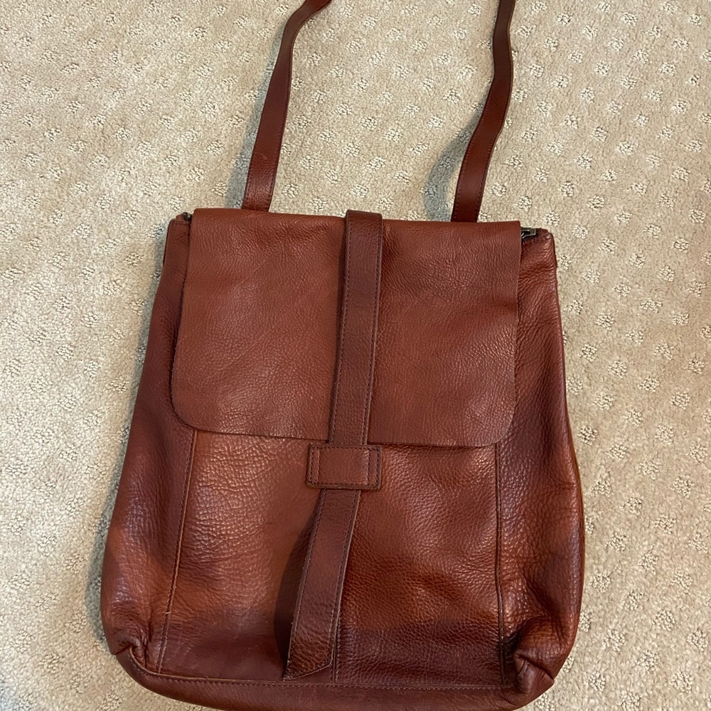 Duluth Trading Co Lifetime Leather Messenger Bag